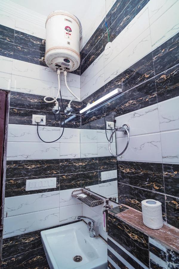 Hotel Golden Residency Neu-Delhi Exterior foto