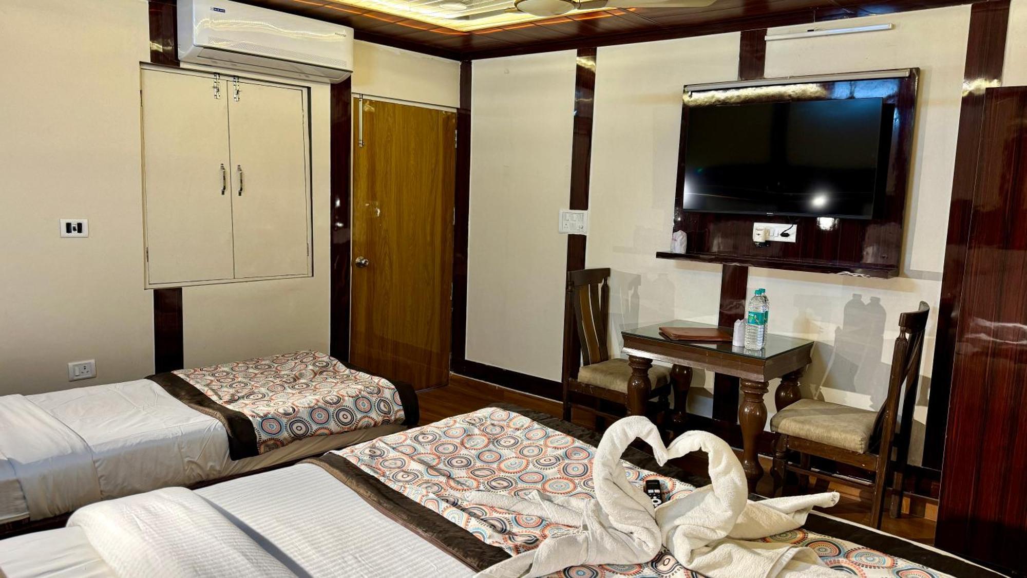 Hotel Golden Residency Neu-Delhi Exterior foto